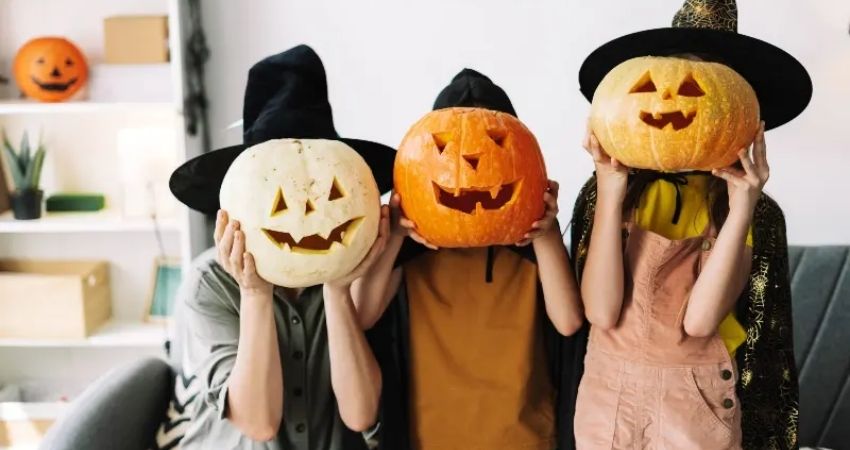 Halloween Costume Trick or Treat Jokes